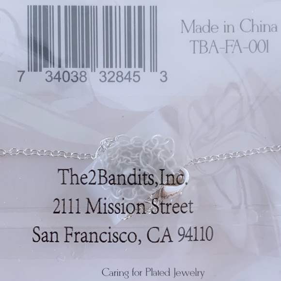 The 2 Bandits Athens Bar Necklace - Picture 6 of 6